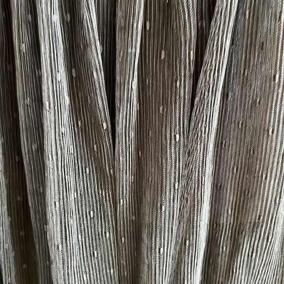 Gorgeous sequins dress - Picture 5 of 8